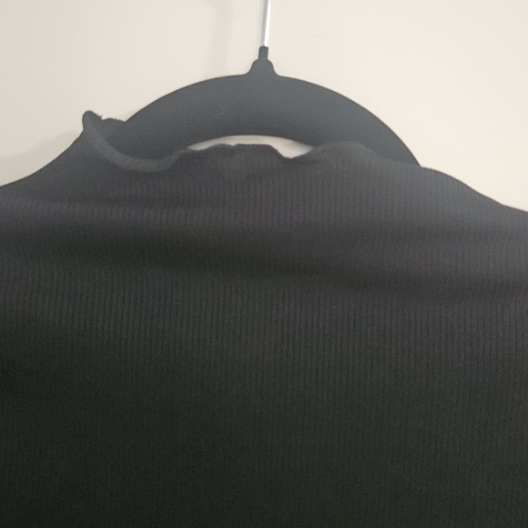 Cider Solid Lettuce Trim Short Dress - Picture 11 of 15